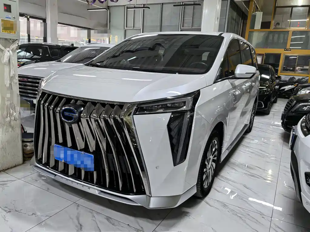 GAC Motor Trumpchi M8 2023 — фото 1