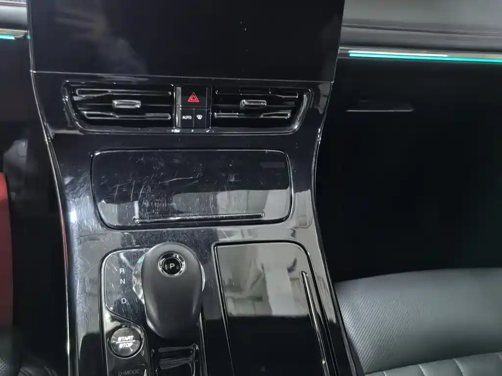 GAC Motor Trumpchi M8 2023 — фото 13