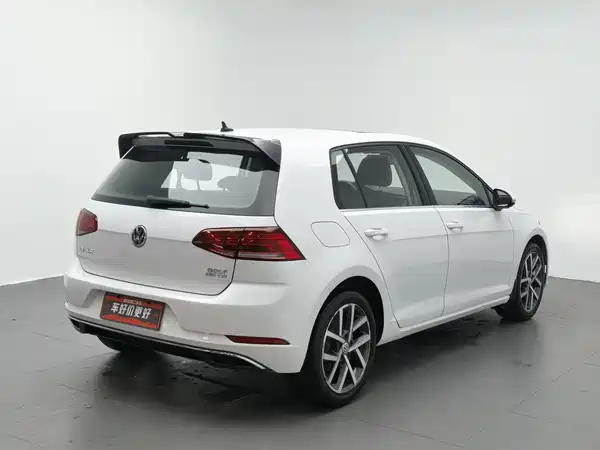 Volkswagen Golf 2020