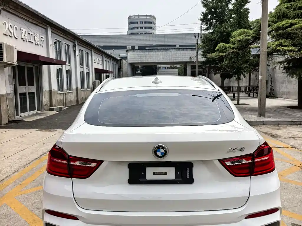 BMW X4 2015 — фото 6