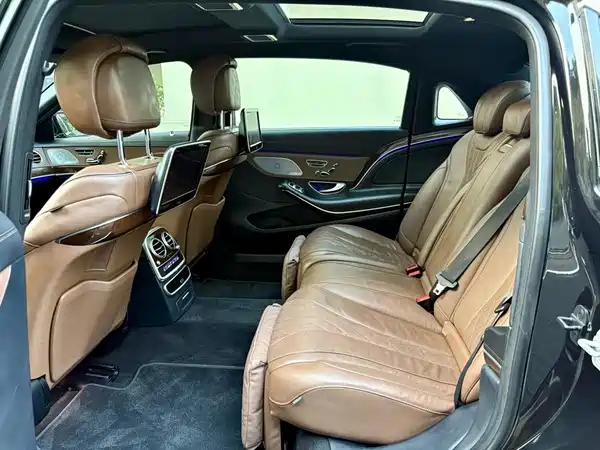 Mercedes-Benz Maybach S-Class 2016