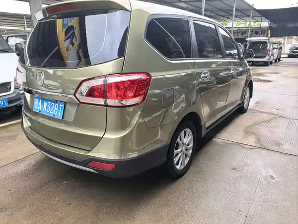 Baojun 730 2014