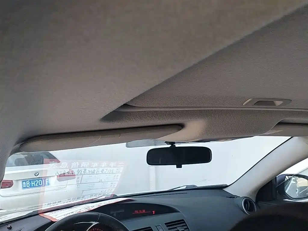 Mazda 3 Xingcheng 2015 — фото 18