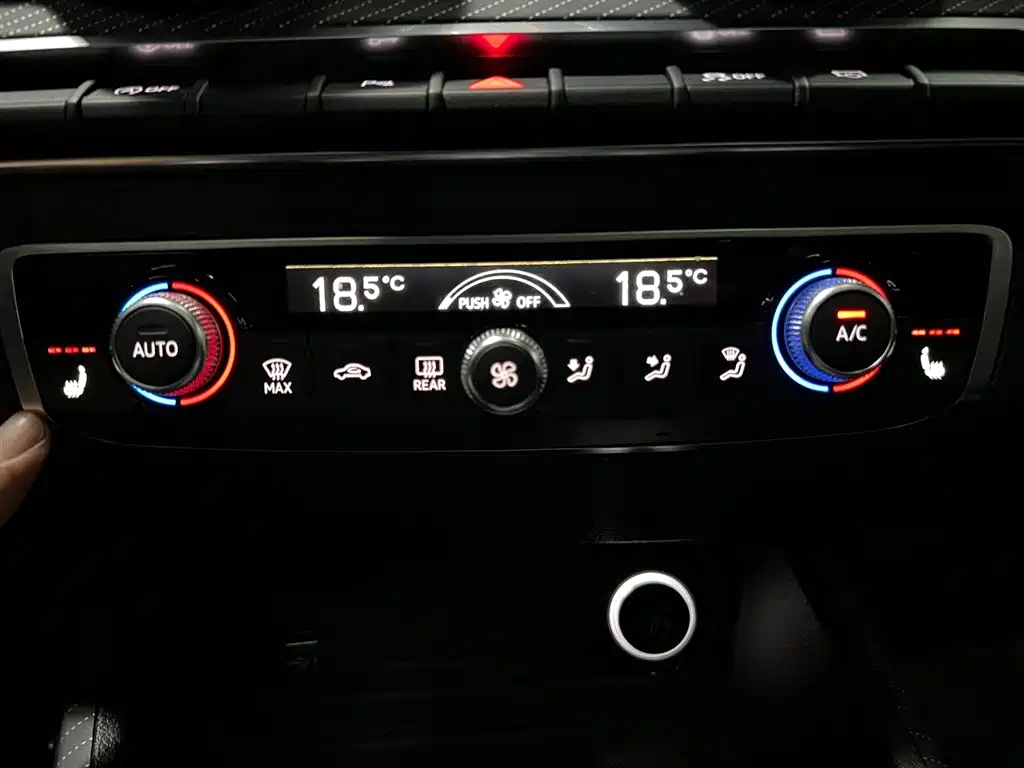 Audi Q2L 2022 — фото 18