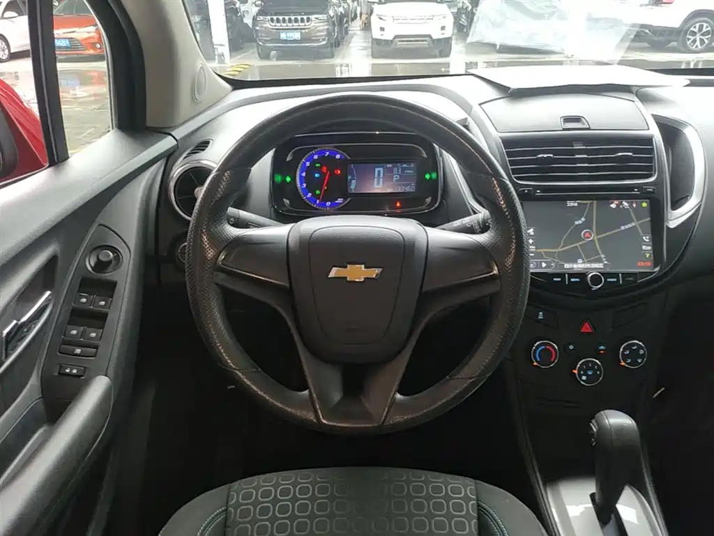 Chevrolet Trax 2016 — фото 11