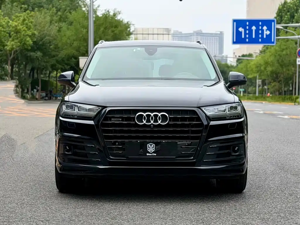Audi Q7 2018 — фото 2