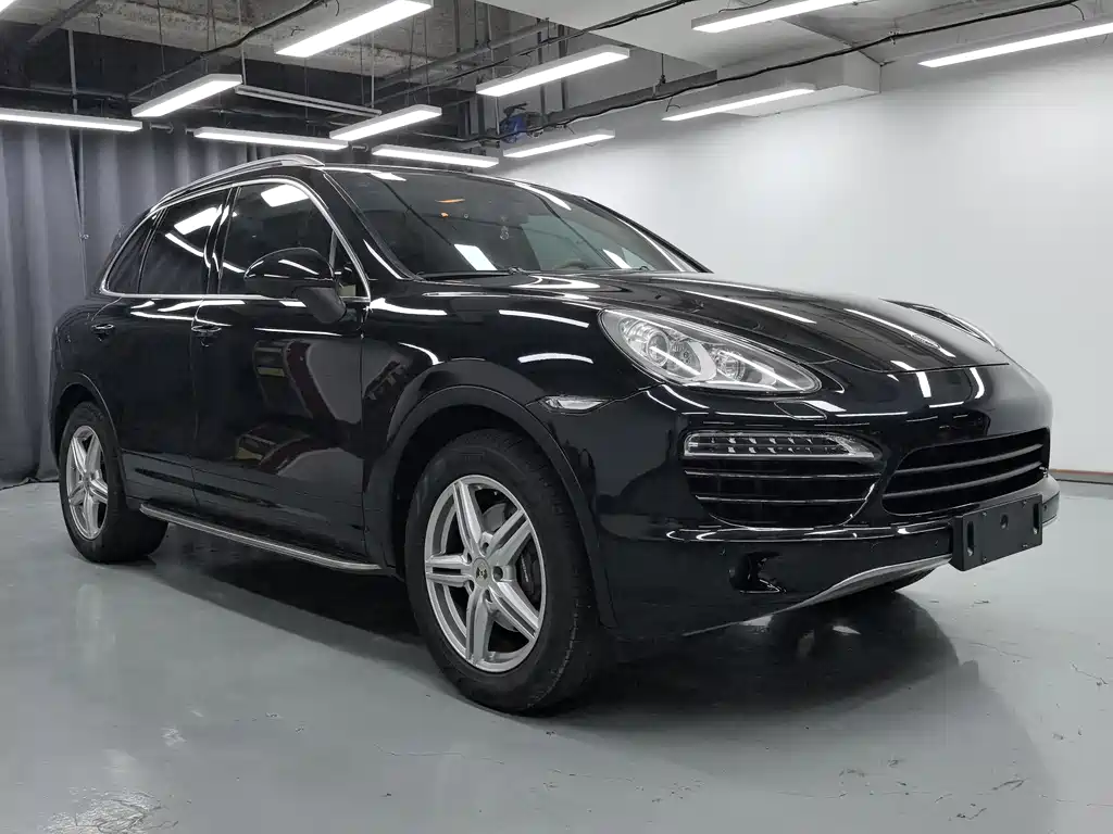 Porsche Cayenne 2013 — фото 3