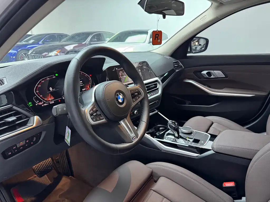 BMW 3 Series 2021