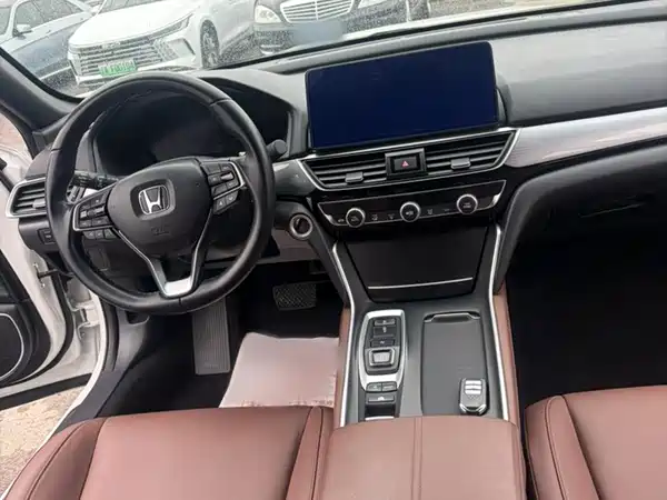 Honda Inspire 2022