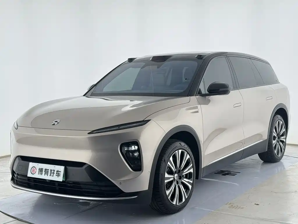 NIO ES8 2023