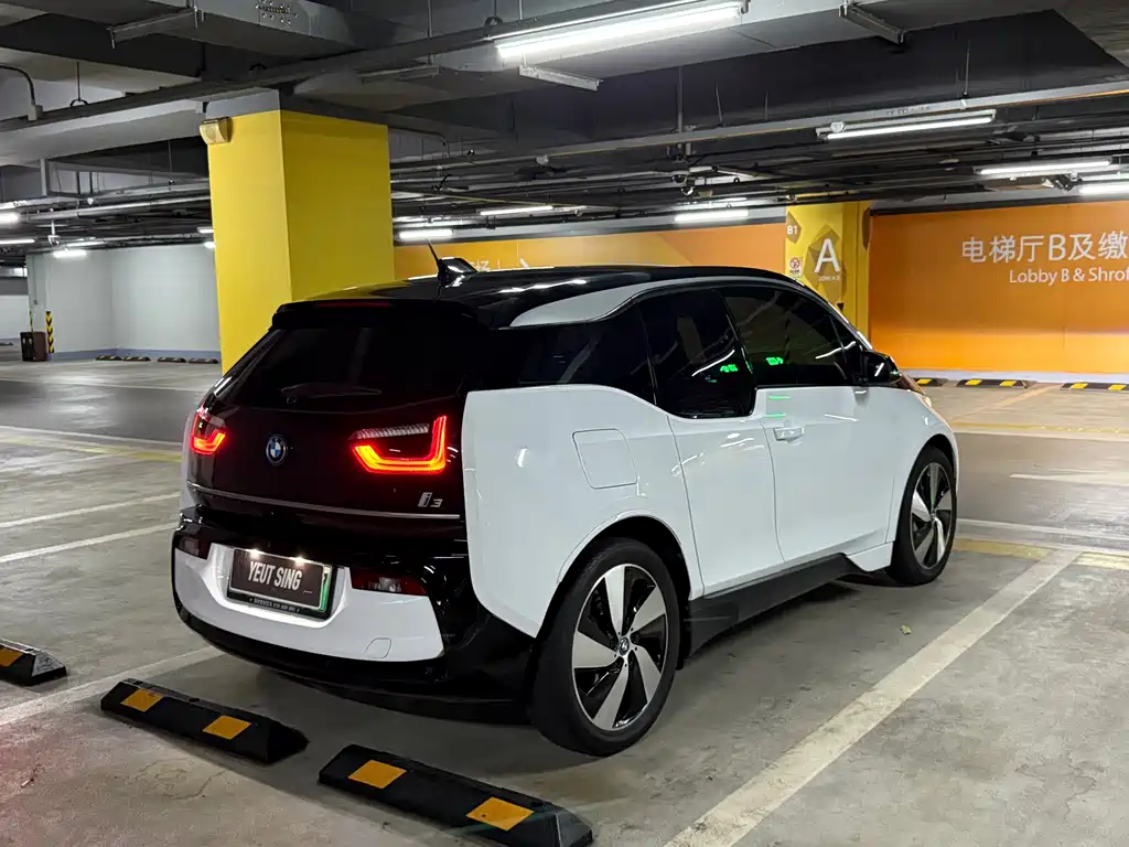 BMW i3 2020 — фото 5
