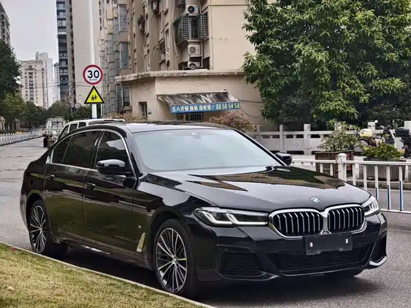 BMW 5 Series 2023