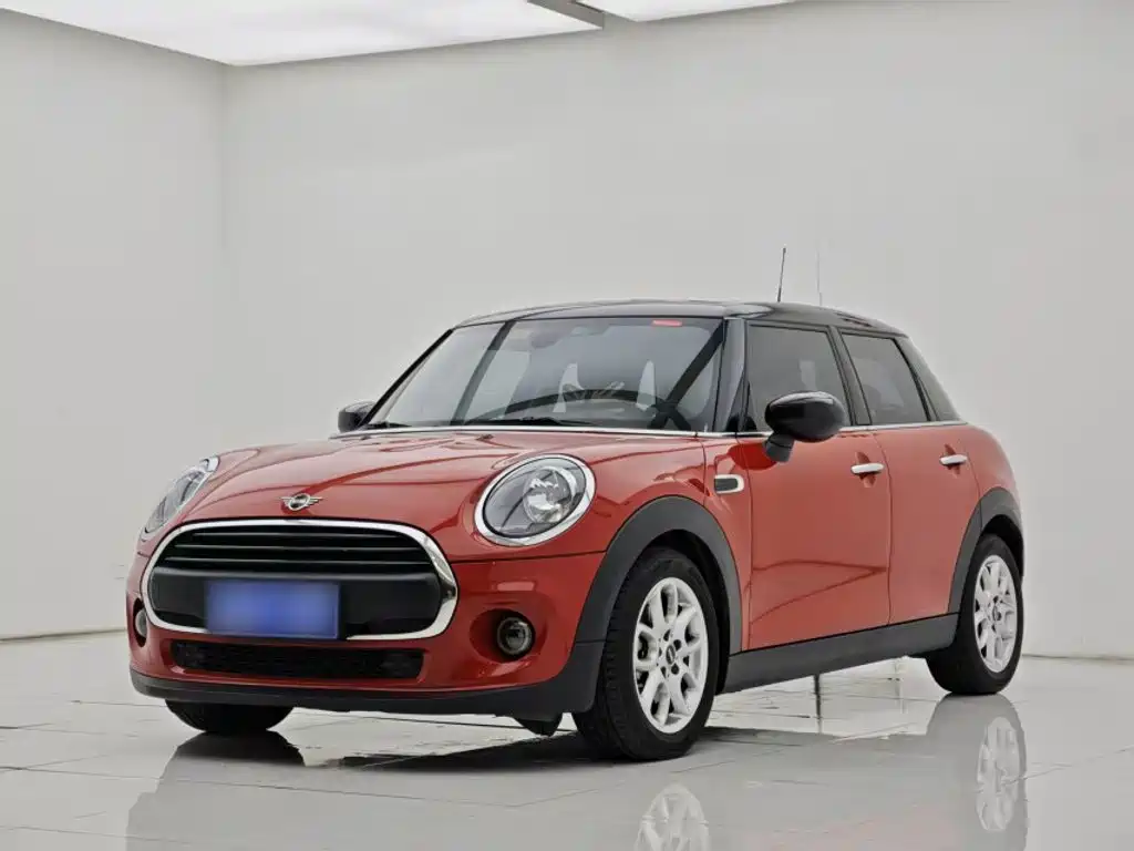 MINI MINI 2020