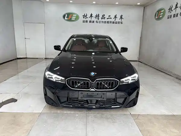 BMW 3 Series 2025