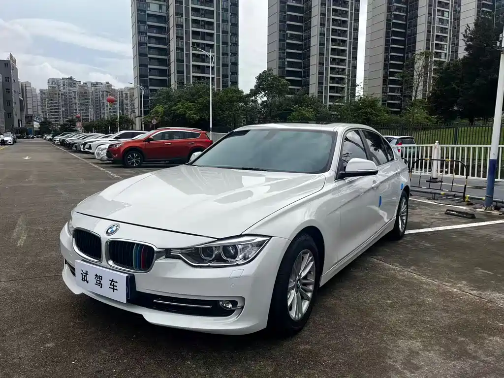 BMW 3 Series 2015