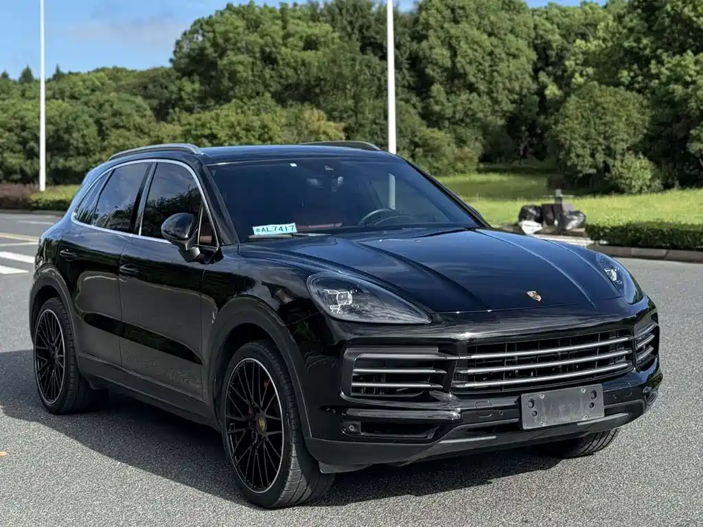 Porsche Cayenne 2019 — фото 3