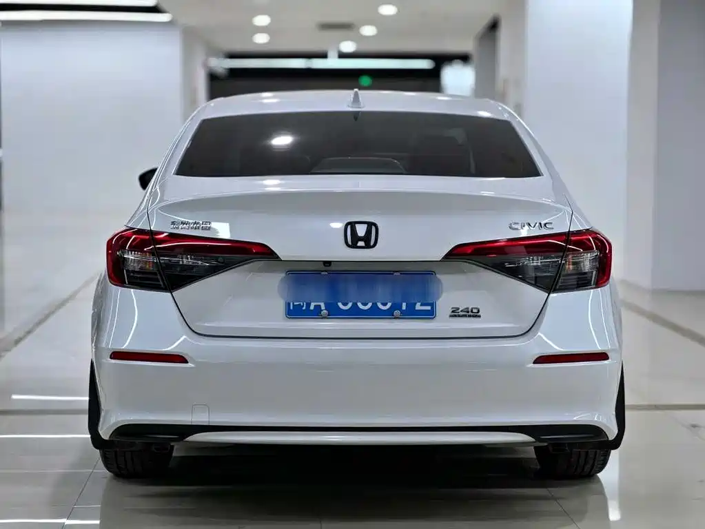 Honda Civic 2023 — фото 4