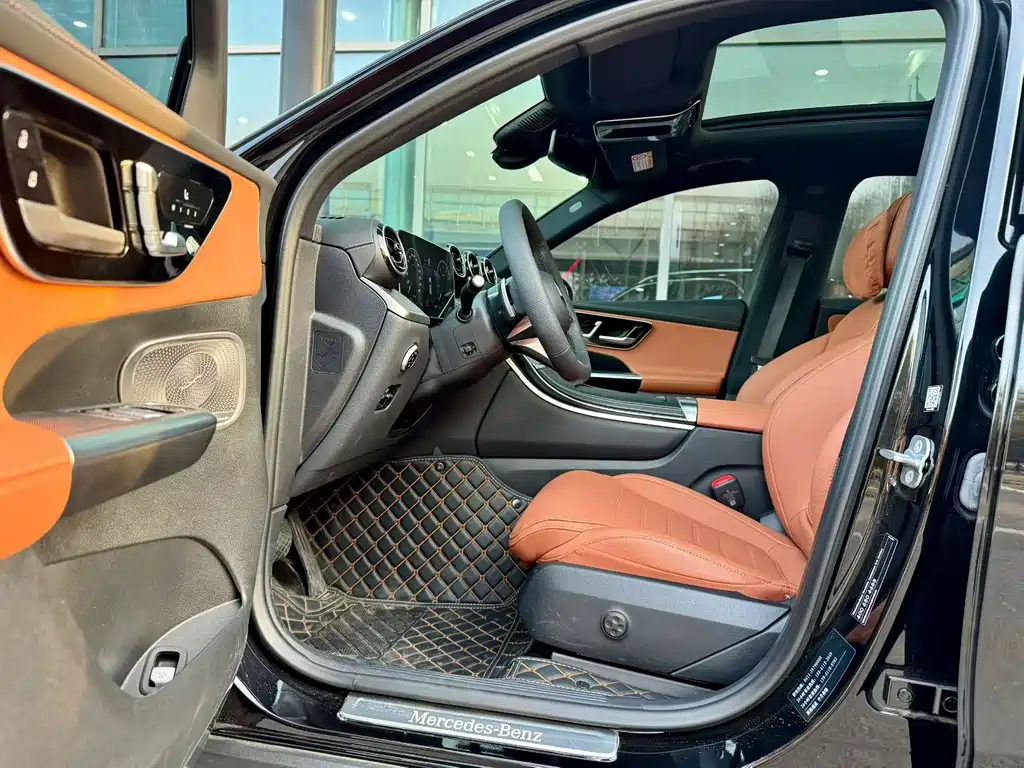 Mercedes-Benz GLC 2023 — фото 4