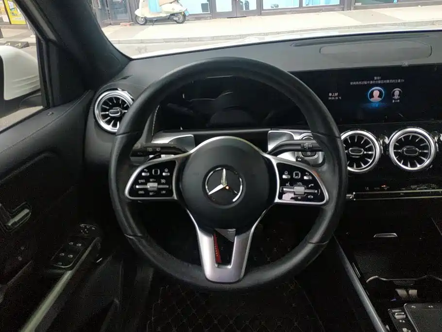 Mercedes-Benz GLB 2021 — фото 15