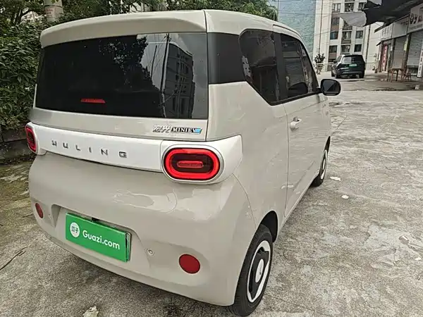 Wuling Hongguang MINIEV 2024