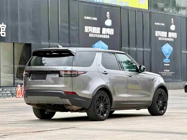Land Rover Discovery 2017