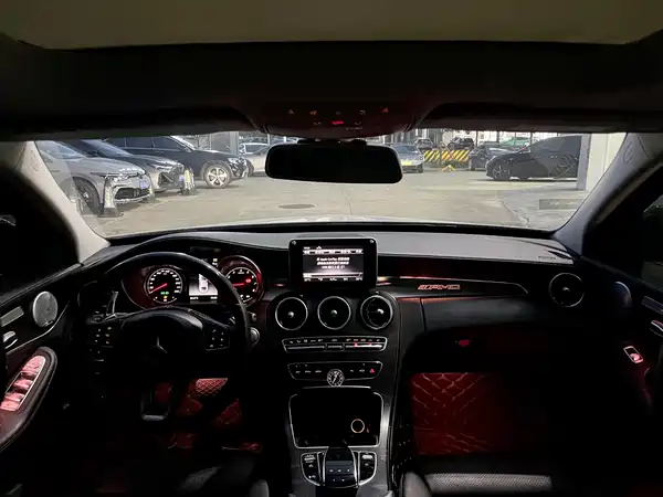Mercedes-Benz C-Class 2018