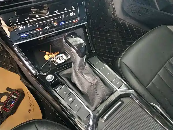 Volkswagen Passat 2023