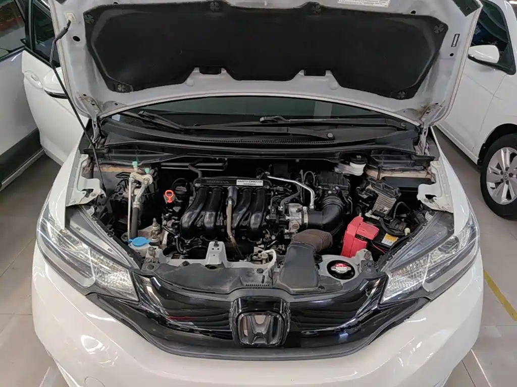 Honda Fit 2017 — фото 20