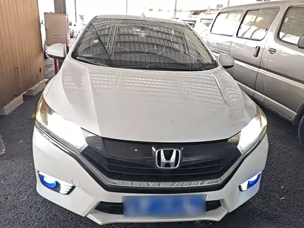 Honda Greiz 2016