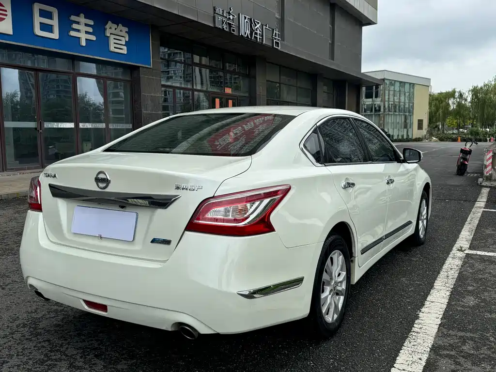 Nissan Teana 2014