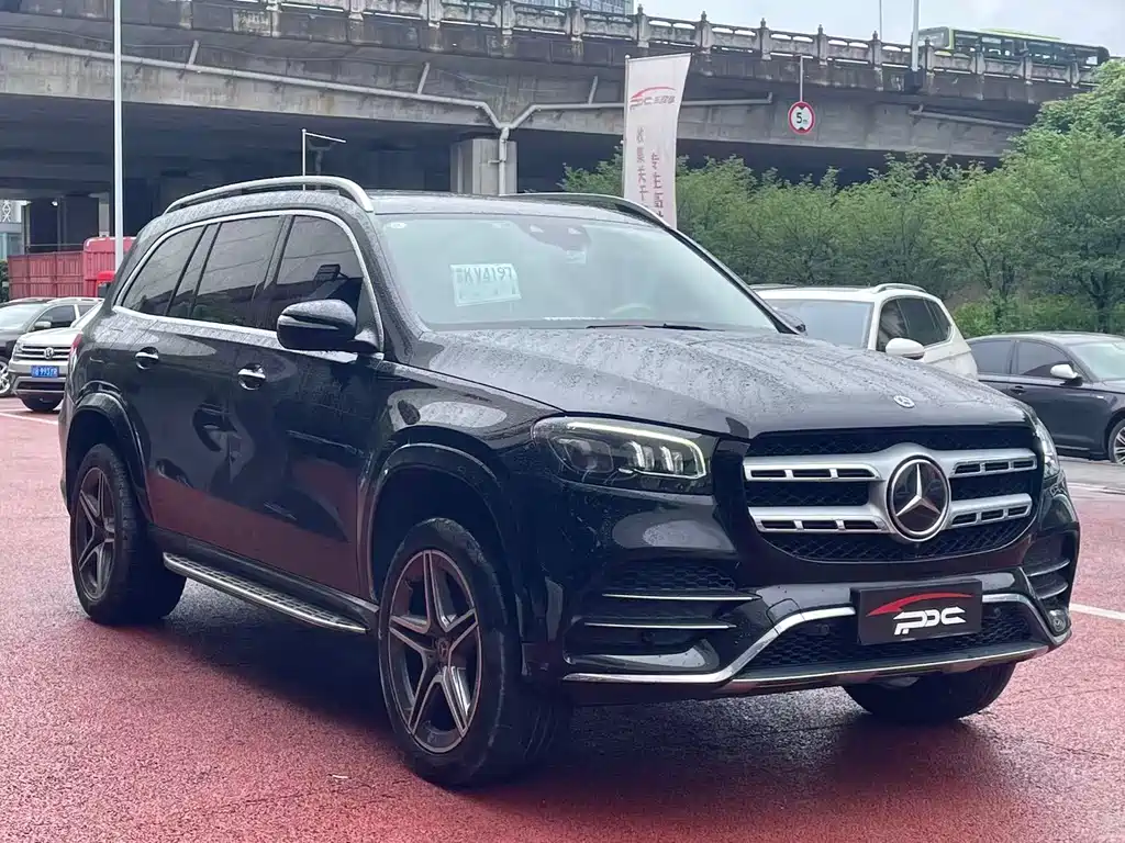 Mercedes-Benz GLS 2020