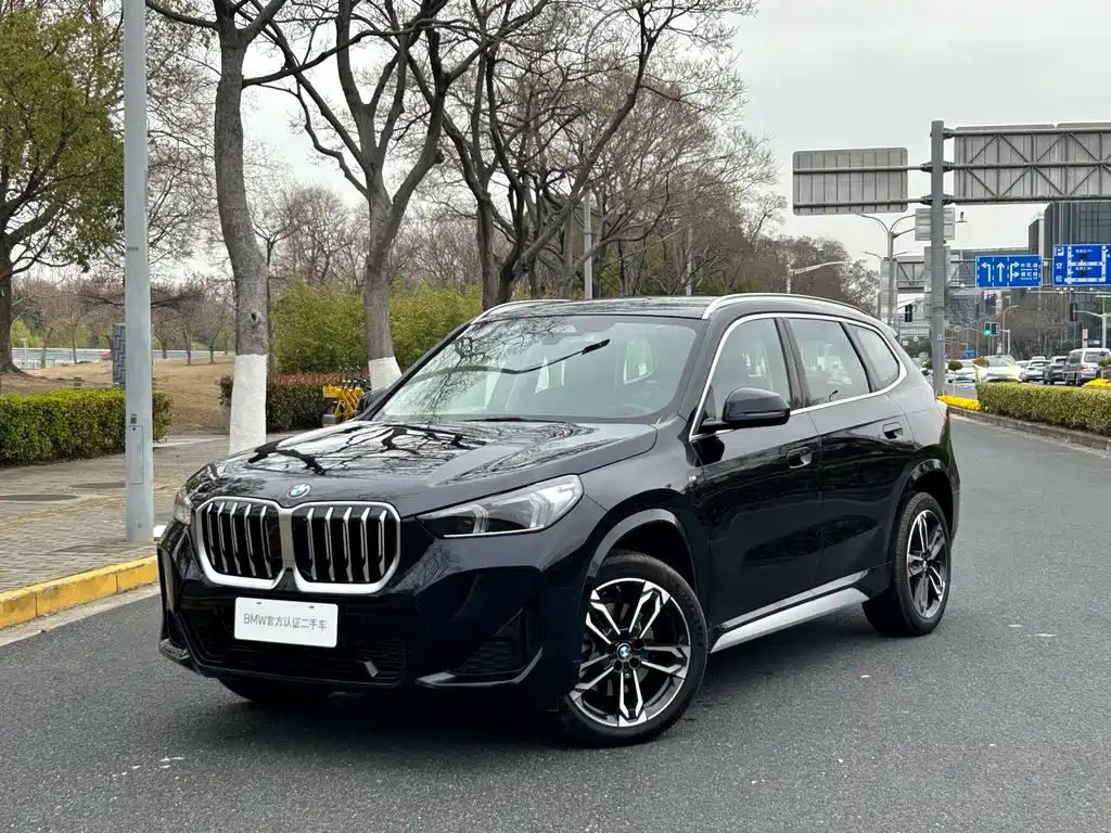 BMW X1 2025 — фото 1