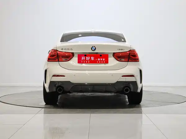 BMW 1 Series 2022