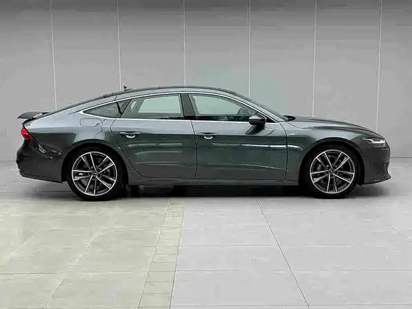 Audi A7 2025