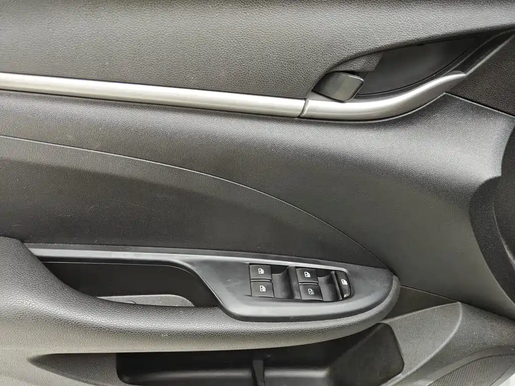 Buick Excelle GT 2022 — фото 4