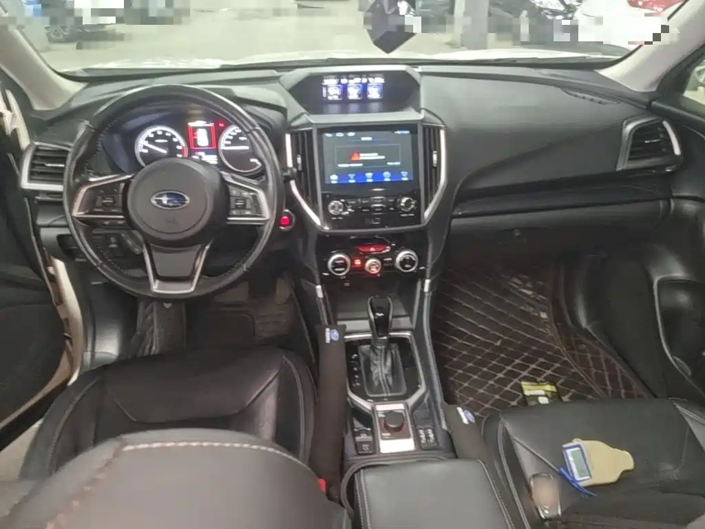 Subaru Forester 2019 — фото 16