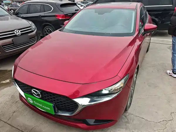 Mazda 3 Axela 2022
