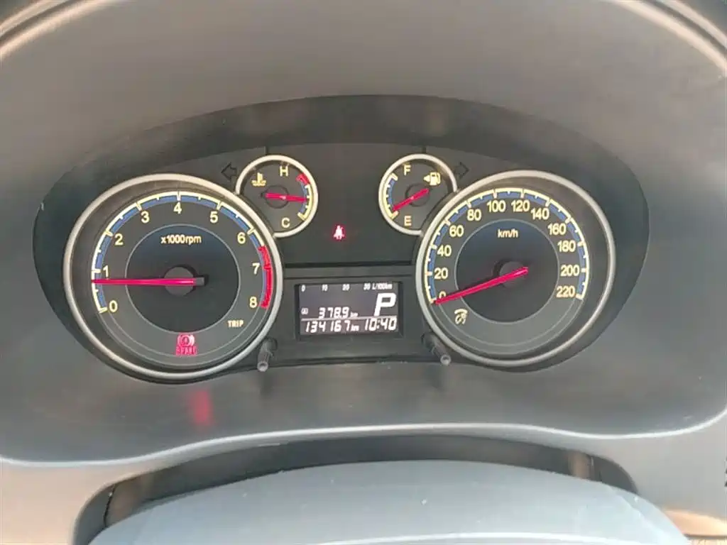 Suzuki SX4 2015 — фото 12