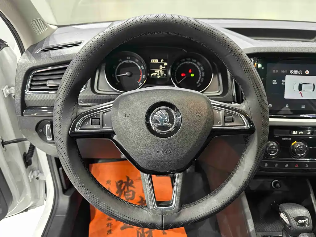 Skoda Kamiq 2023 — фото 9