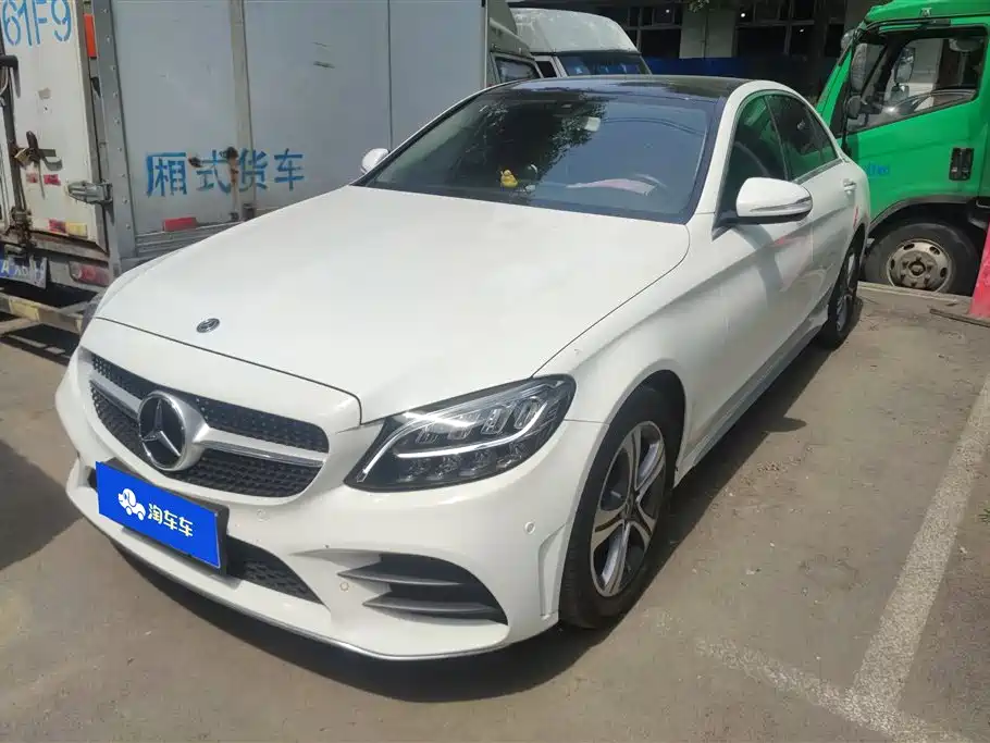 Mercedes-Benz C-Class 2020