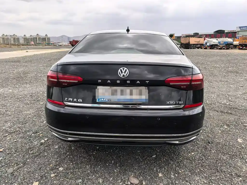 Volkswagen Passat 2019 — фото 5