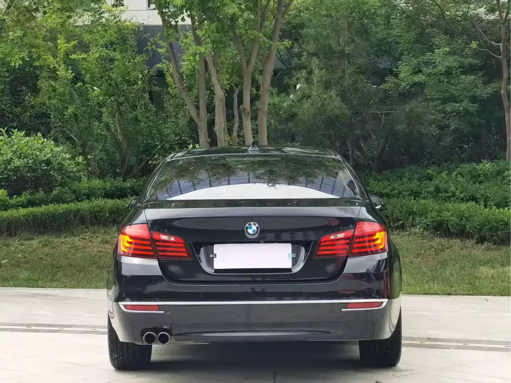 BMW 5 Series 2016