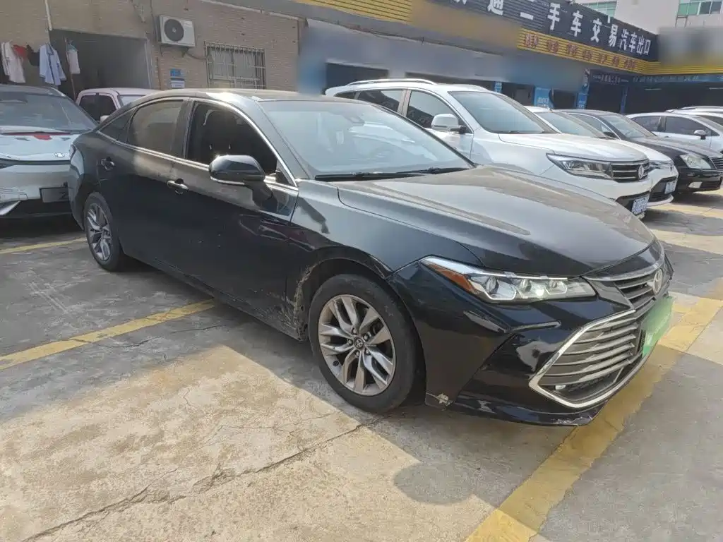 Toyota Avalon 2020 — фото 22