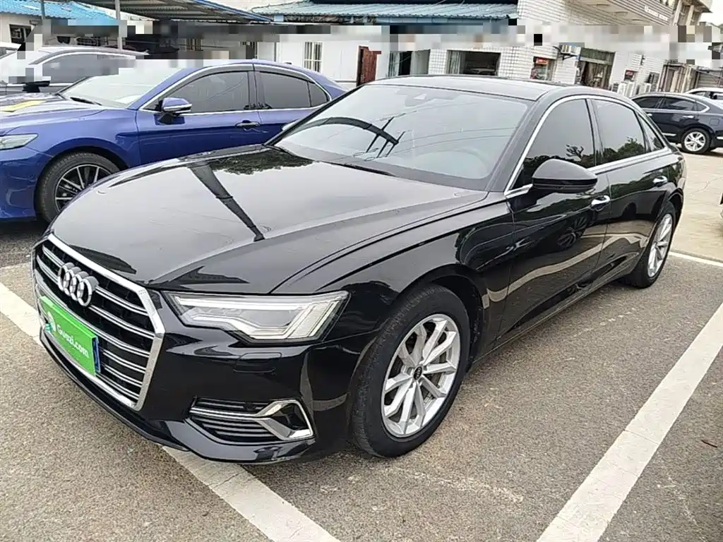 Audi A6L 2023 — фото 1