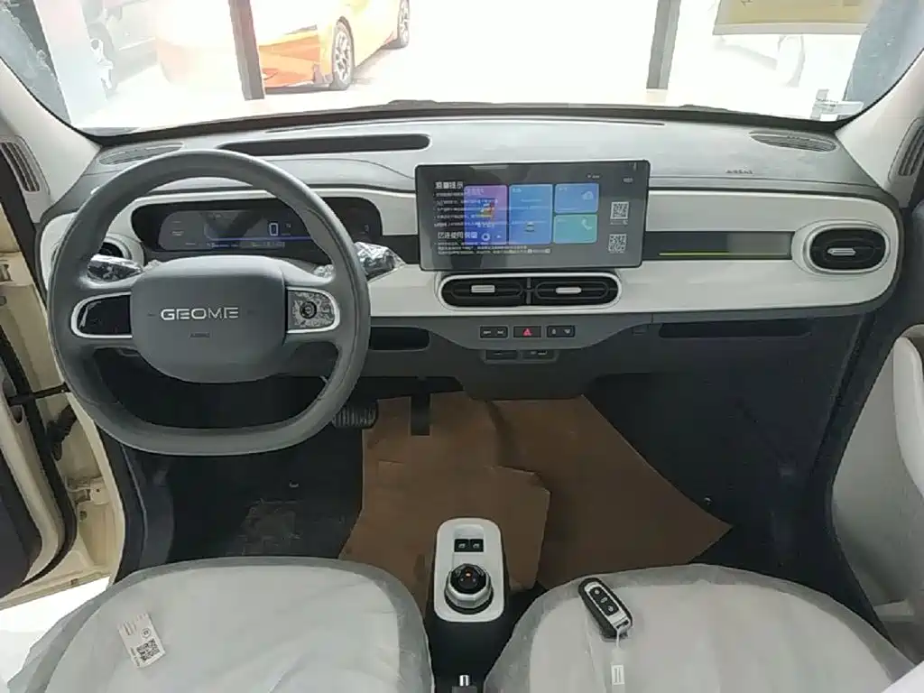 Geely Galaxy Panda 2026 — фото 10