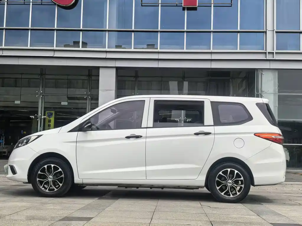 Changan Auchan A600EV 2021