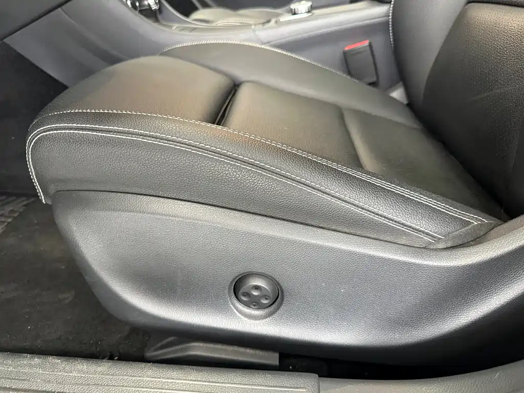 Mercedes-Benz GLA 2017 — фото 22