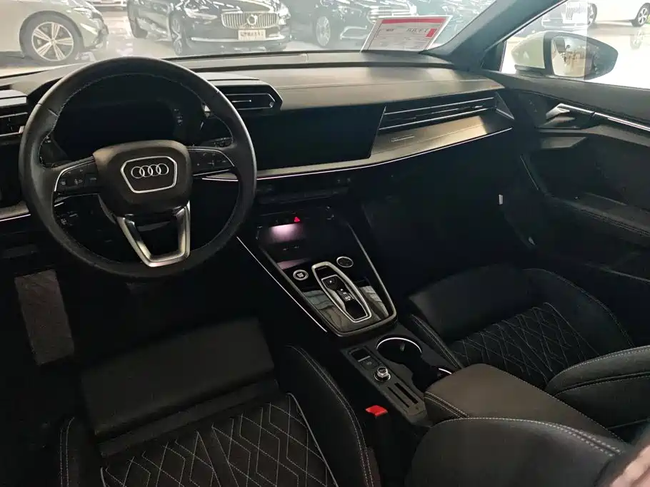 Audi A3 2026 — фото 12