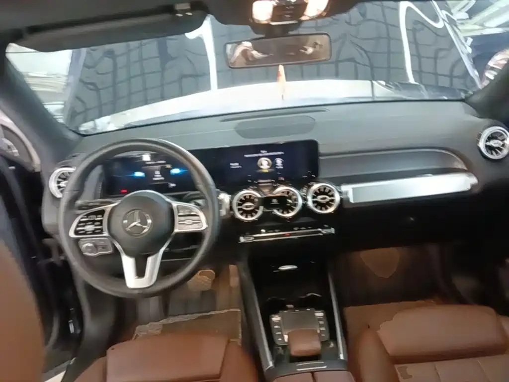 Mercedes-Benz GLB 2021 — фото 10