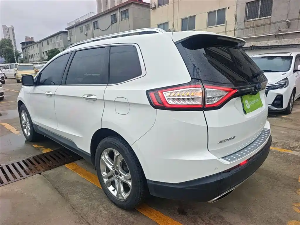 Ford Edge 2015 — фото 5